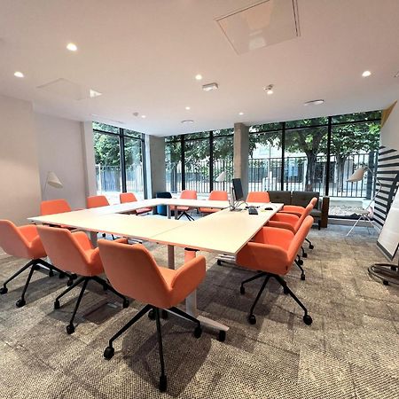 Holiday Inn Express Paris - Poissy By Ihg Exteriör bild